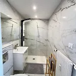 Soh Rent Cozy Wifi Terrasse St Aloise Apartmán *